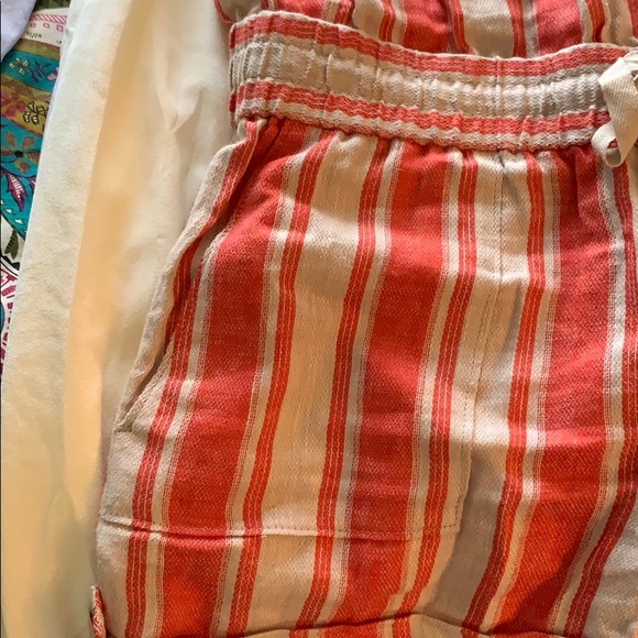 🌹LOFT Romper - Picture 5 of 5